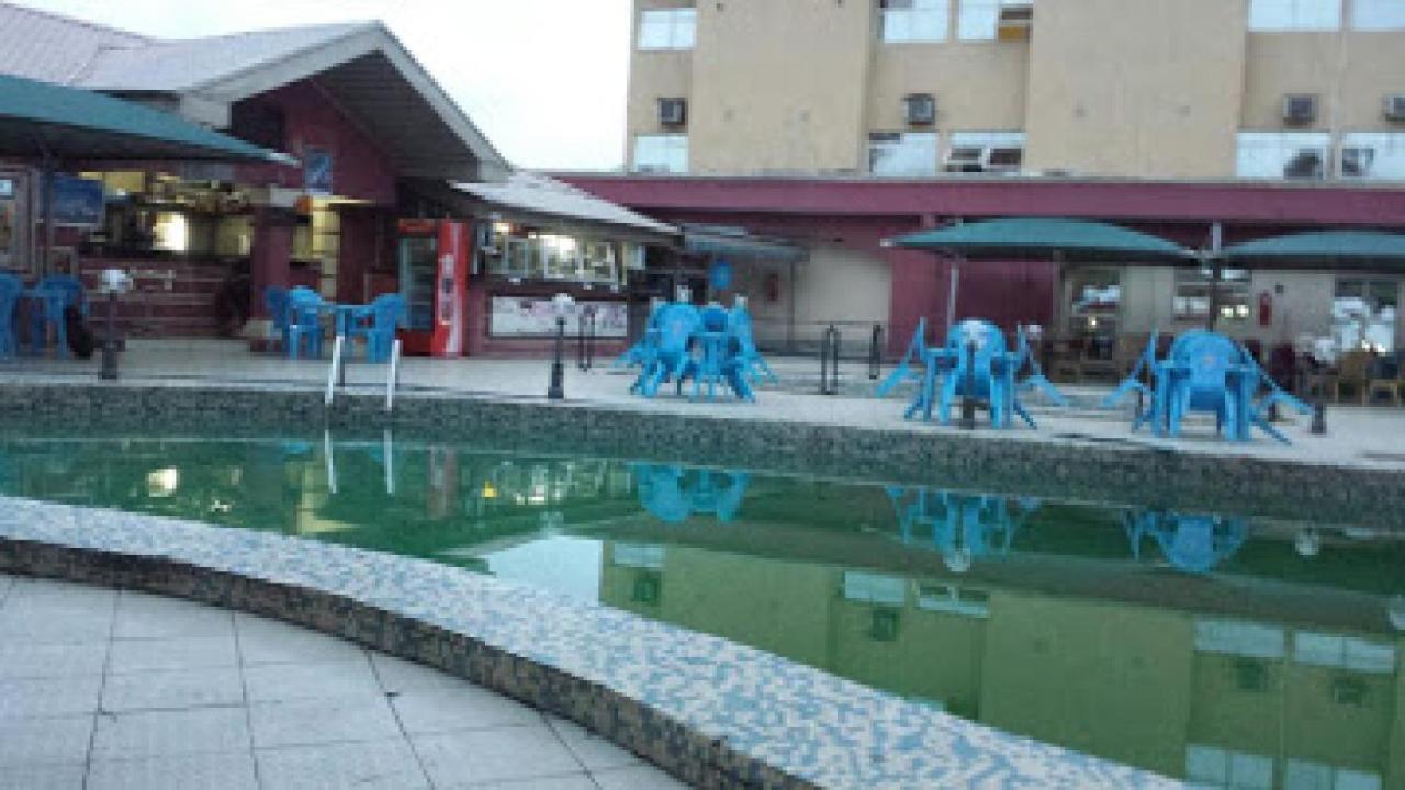 Room In Lodge - All Seasons Hotel-Owerri Esterno foto