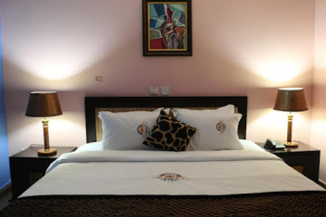 Room In Lodge - All Seasons Hotel-Owerri Esterno foto